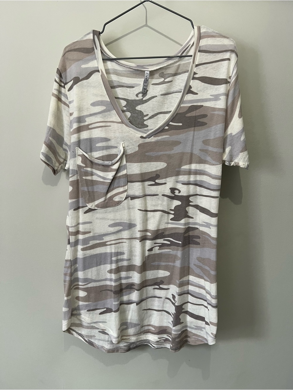 Z-Supply Camo V-Neck T-Shirt